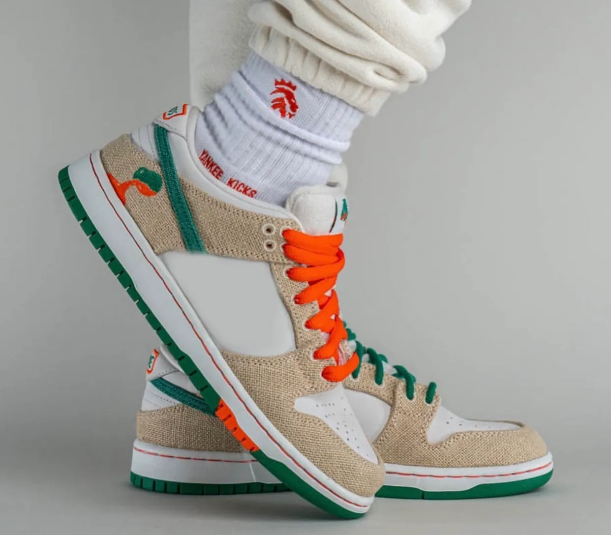 

Authentic dunks shoes Jarritos Phantom/Safety Orange-Malachite Men Women Outdoors Sports Sneakers With Original box FD0860-001 Size US4-13
