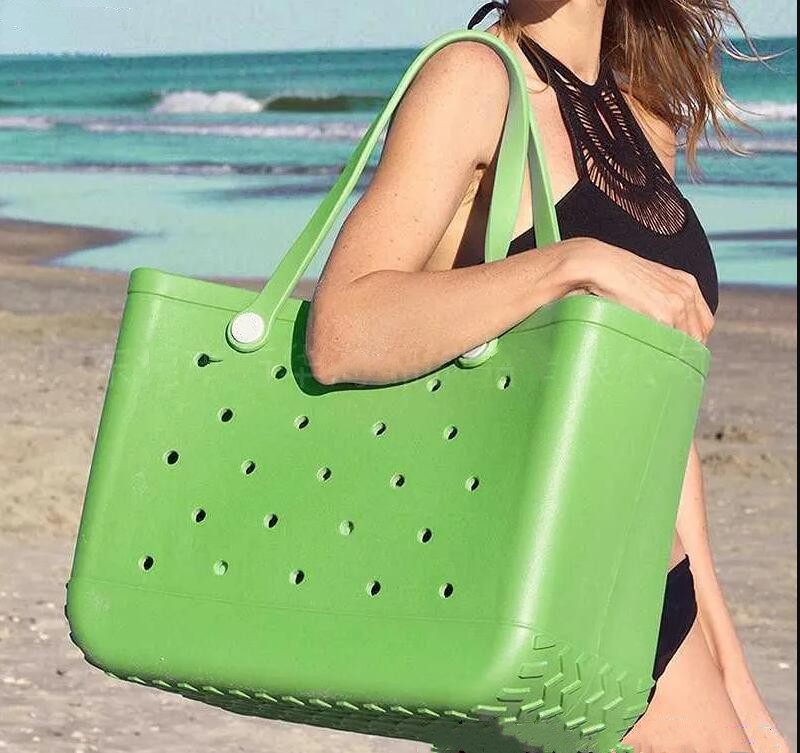

Fashion Bogg Bag Shoulder Bags Large Waterproof Soft EVA Punched Organizer Summer Water Park Sea Storage Tote Handbags Women Stock Beach Bags Luxury designer purses, Bubble bags