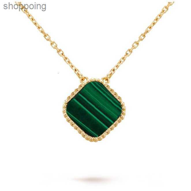 

Vintage Alhambras Pendant Clover Necklaces Class 4 Leaf Heart Mother-of-pearl Amber Tiger's Eye Necklace of Womens Mens Chain Not Fade