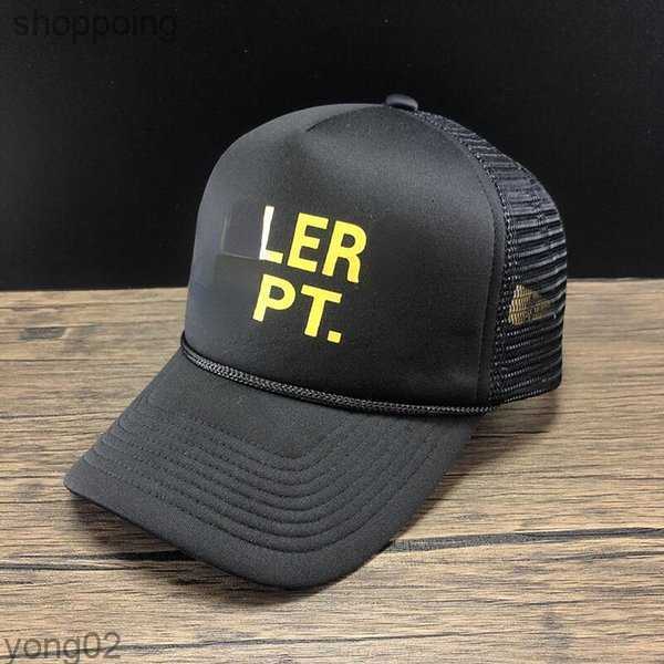 

Ball Caps Gp Graffiti Hat Casual Lettering Galleryes Curved Dept Brim Baseball Cap Men Women Letters Printing with 1ri3iv3ah, As pic