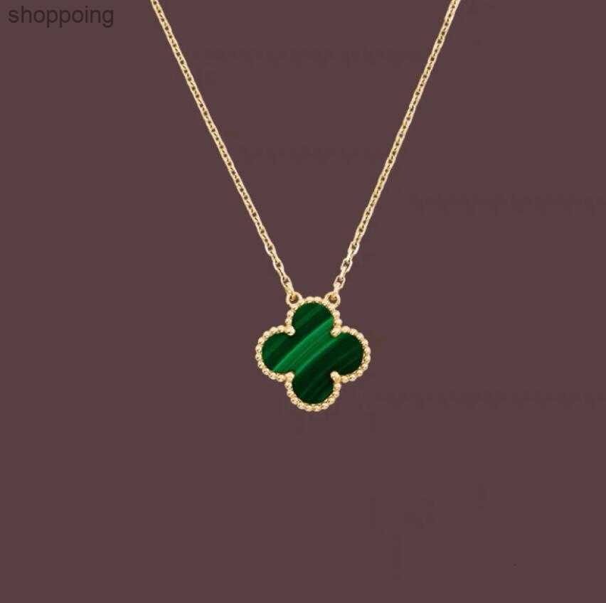 

Fashion Pendant Necklaces for Women Elegant 4/four Leaf Clover Locket Necklace Highly Quality Choker Chains Designer Jewelry 18k Plated Gold Girls Gift