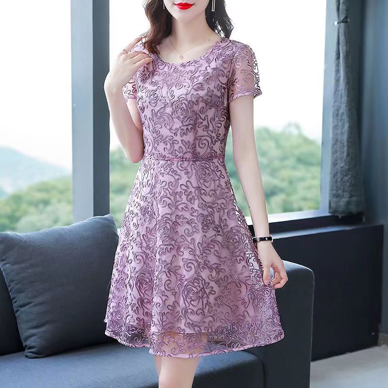 

Summer Mom's Dress 2023 New Small Skirt High end Covering Belly Lace A-line Skirt for Women, Blue