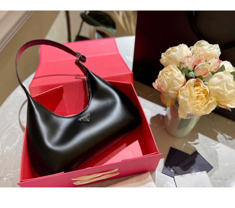 

New 5A quality Luxurys Designers bags Fashion Brushed Shoulder Bag For Women Bags Backpack Cross Body Pack Womens Leather Handbag Lady Messenger Bag Totes Bag, 05