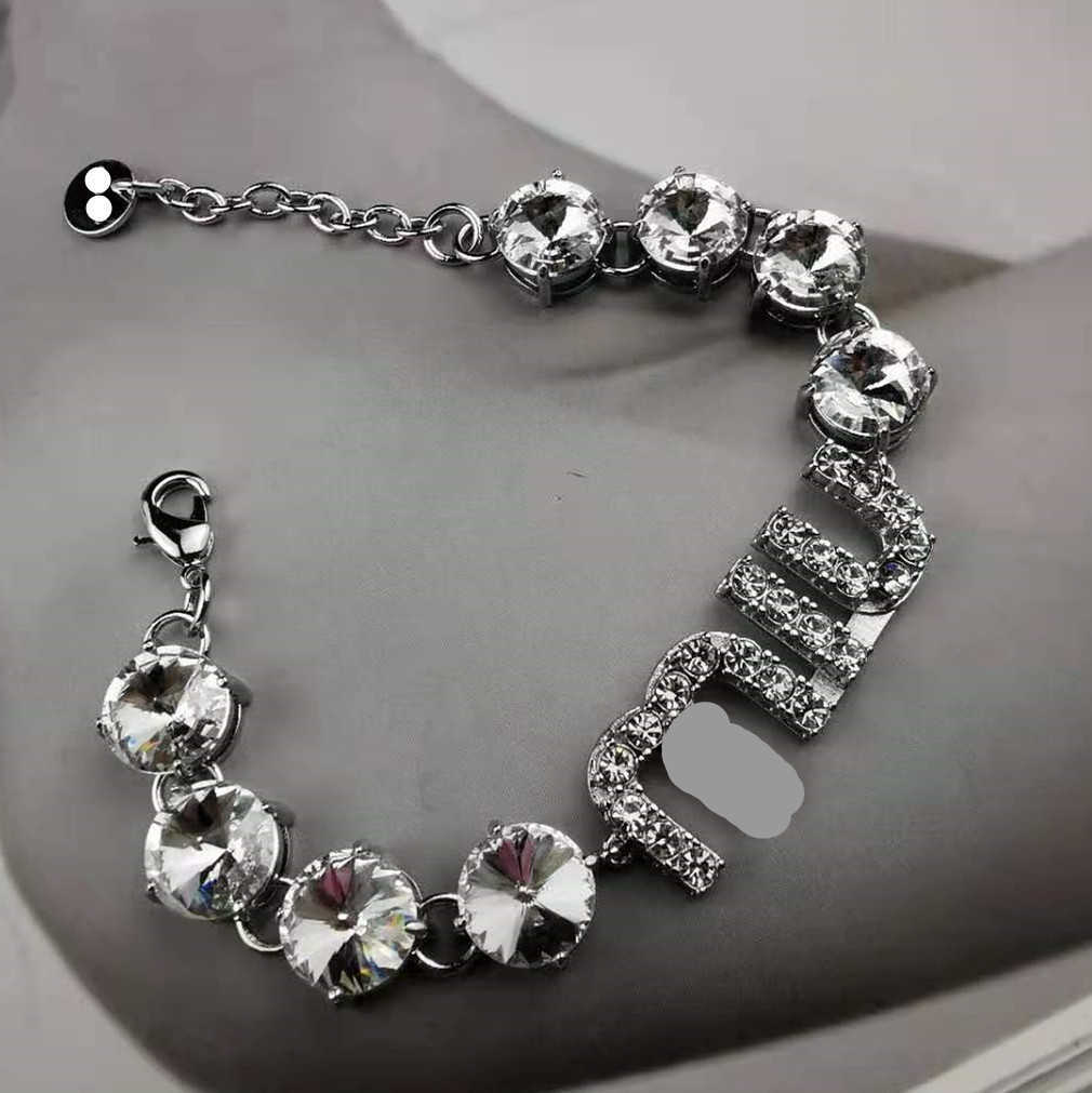 

Bracelet Miu letter encrusted crystal zircon necklace personalized fashion advanced feeling adjustable full diamond bracelet