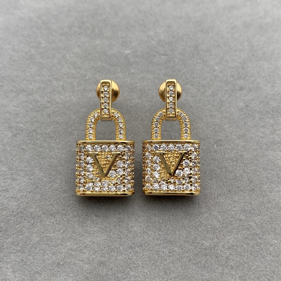

2023 earrings designer for women stud luxury gold heart shape pearl crystal gold double V letter 925s silver jewelry classic-VV1234