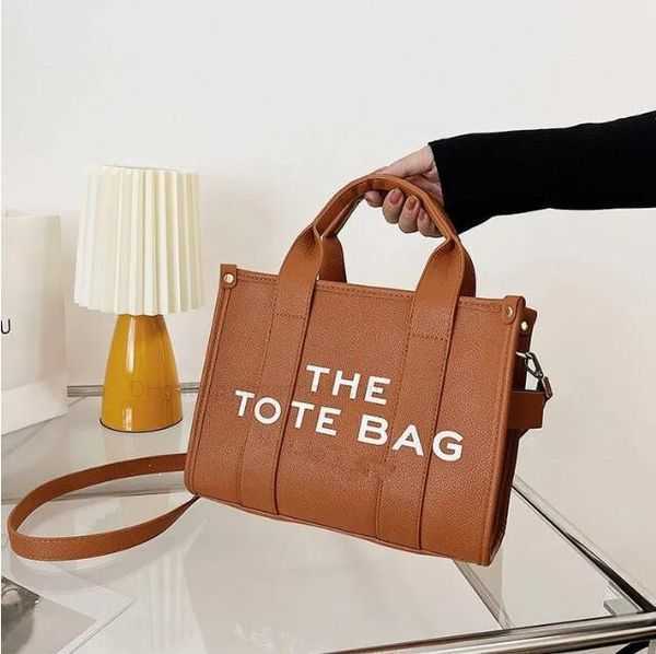 

the Tote Marc Designer Totes Women Handbag Laptop Leather Large Tote Lightweight Vintage Shoulder Office Bag Lady for Work Travel Shopping Black Jacobs902njocobs, As shown in the figure