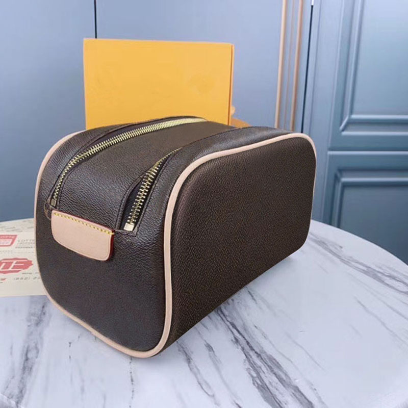 

KING SIZE TOILETRY BAG Men Extra Large Wash Bags Luxurys Designers Make Up Cosmetic Toilet Pouch Women Beauty Makeup Case Pochette Accessoires Double Zippy Kits, With dust bag
