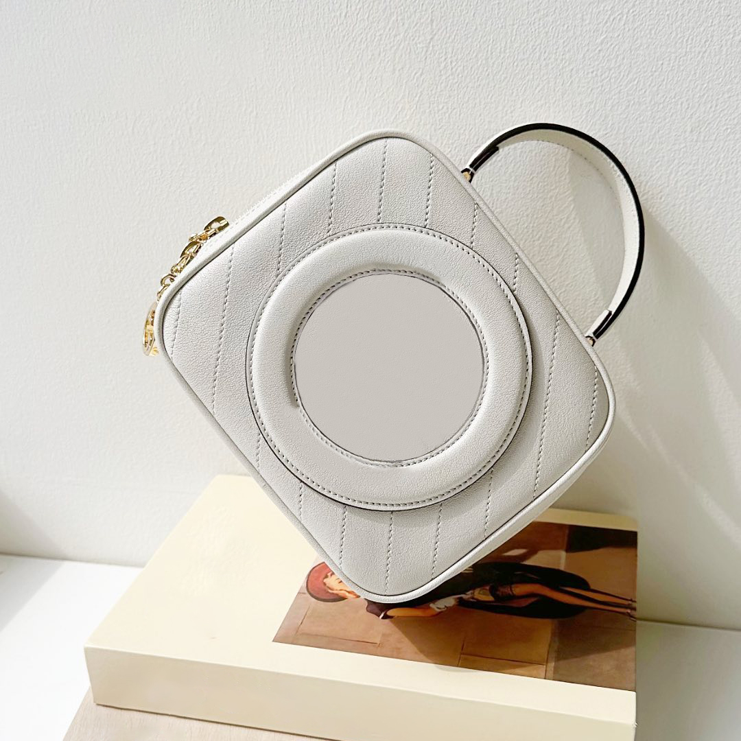 

Luxury Designer bags Genuine leather fashion Brown womens mens nylon tote camera blondie Top handle Shoulder bag Cross Body hand bag weekender cosmetic Clutch bag, Beige