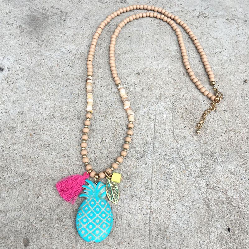 

Pendant Necklaces Dongmu Design Bohemia Necklace Wooden Beads Tassels Pineapple Female Collocation Jewelry Accessories