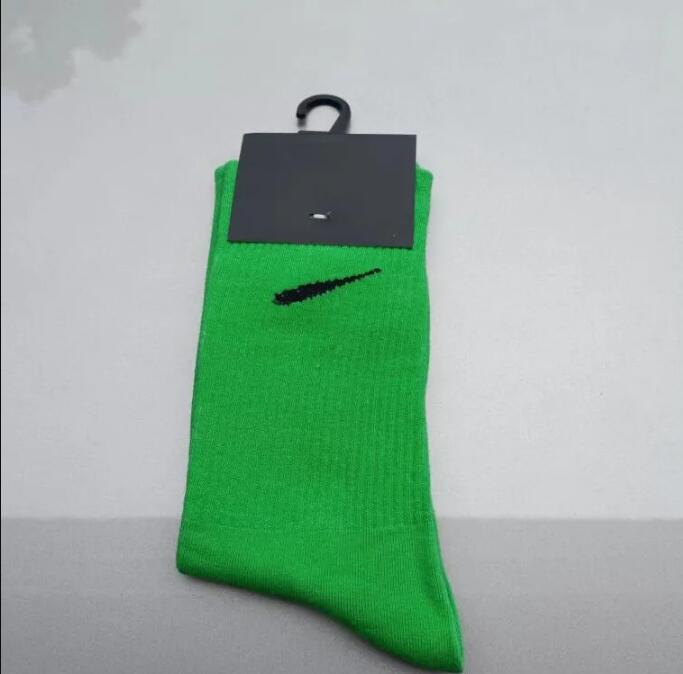 

2023Brand Socks Men's Socks Women's Socks pure cotton 10 Color Breathable Sports Sweatwicking Socks Alphabet NK Print