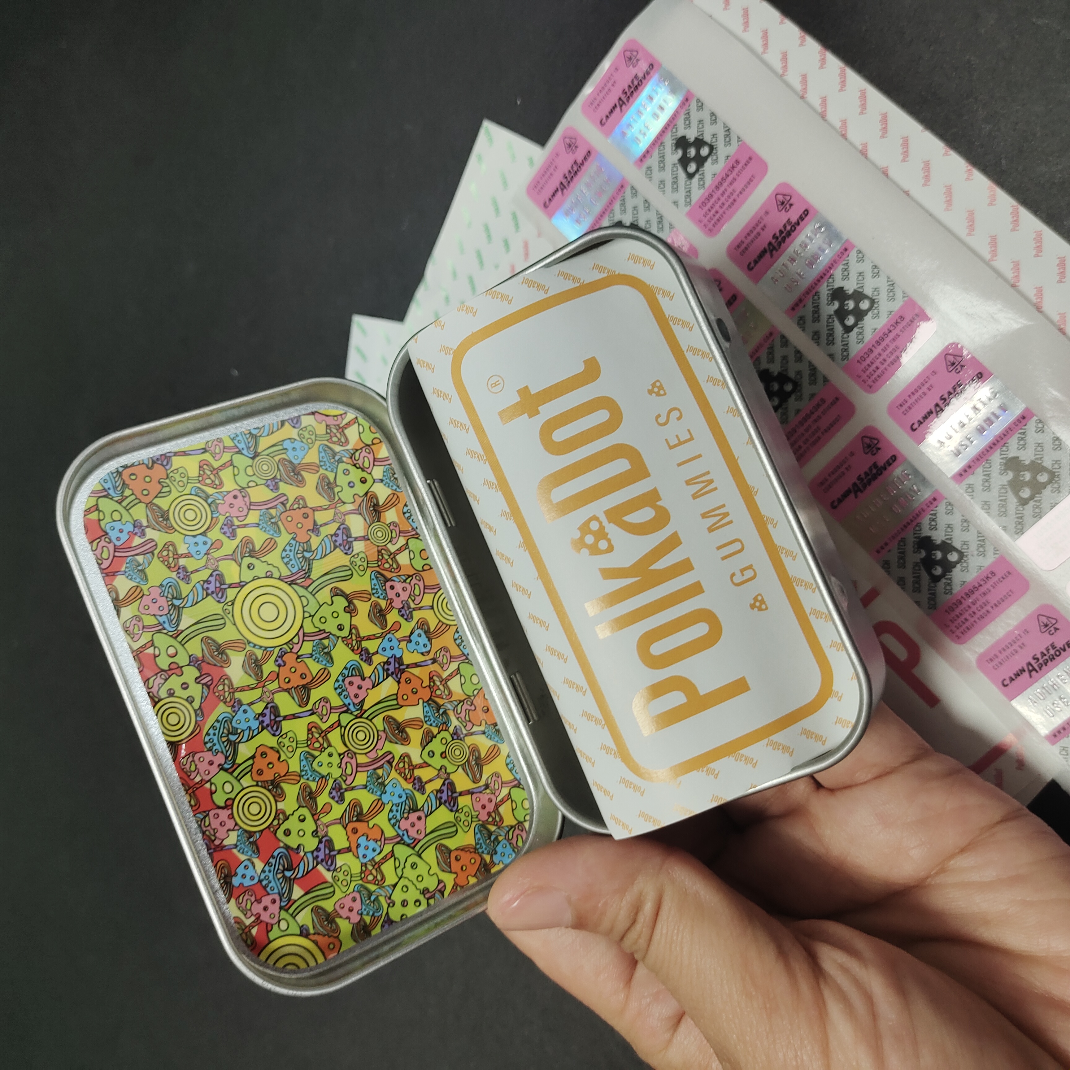 

Polkadot 4 grams Gummies Tinplate Box OrangeJulius Rectangular tinplate metal Packaging Box Flip storage box For Polk Dot Magic mushroom Blend Gummy