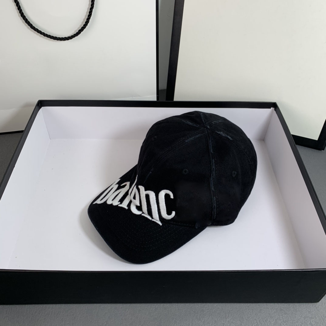 Casquettes de baseball Casquette de baseball de concepteur Couture de mode pour hommes Casquette bicolore Lettre broderie extérieure