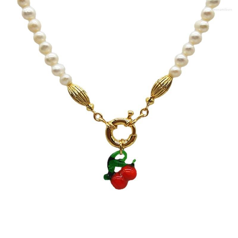 

Pendant Necklaces TKJ Summer Fresh Glass Cherry Collarbone Chain Women's Freshwater Pearl Fashion Necklace Brass Real Gold Plated