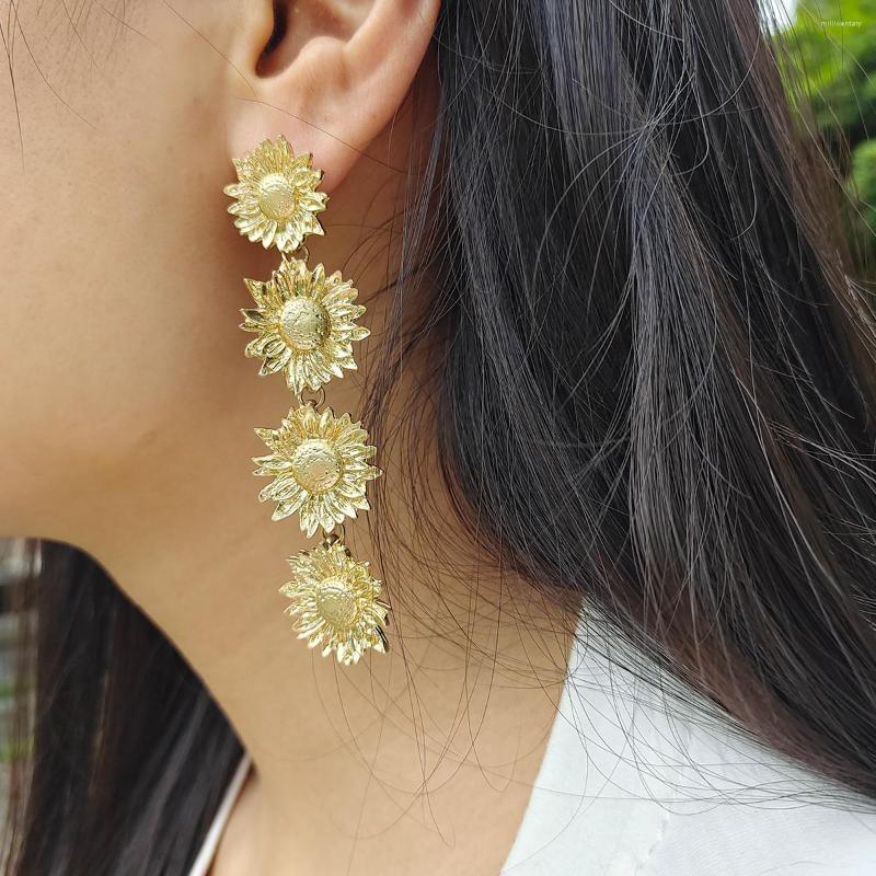 

Dangle Earrings Lady Retro Metal Sunflower Flower Drop Women's Exaggerated Long Banquet Wedding Jewelry