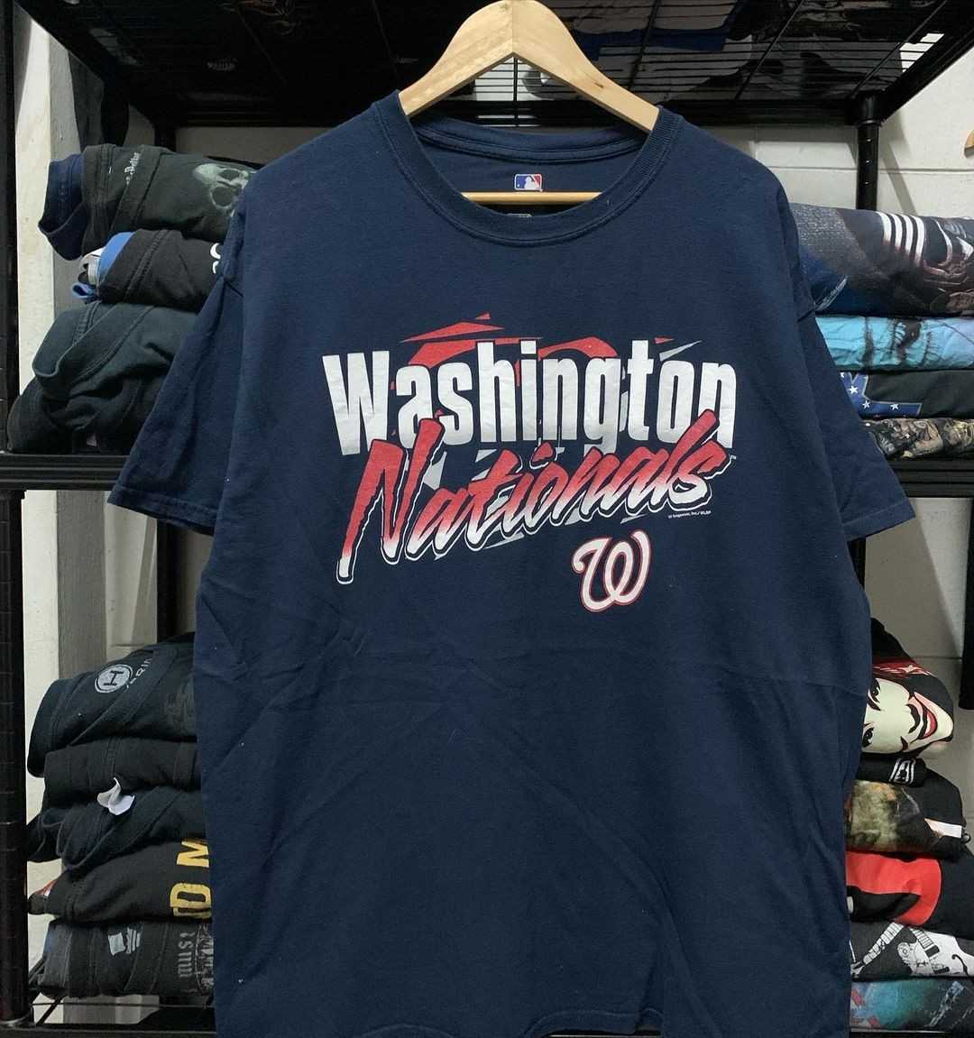 

Treasure House Ausmss Washington Simplified Letter Pure Cotton Print Loose Oversize Short Sleeve Men and Women, Beige