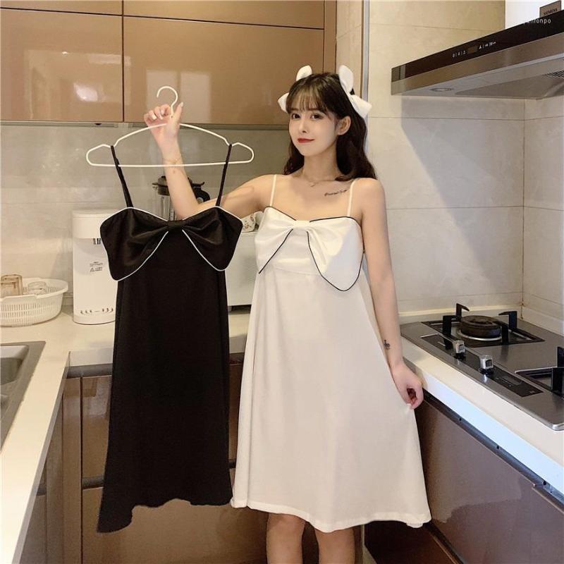 

Women's Sleepwear Sexy Silk Nightgowns Women Sleeveless Loose Fashion Casual Korean-style Sleep-shirts Sweet Girls Satin Comfortable Girl, Zd-7528 hei
