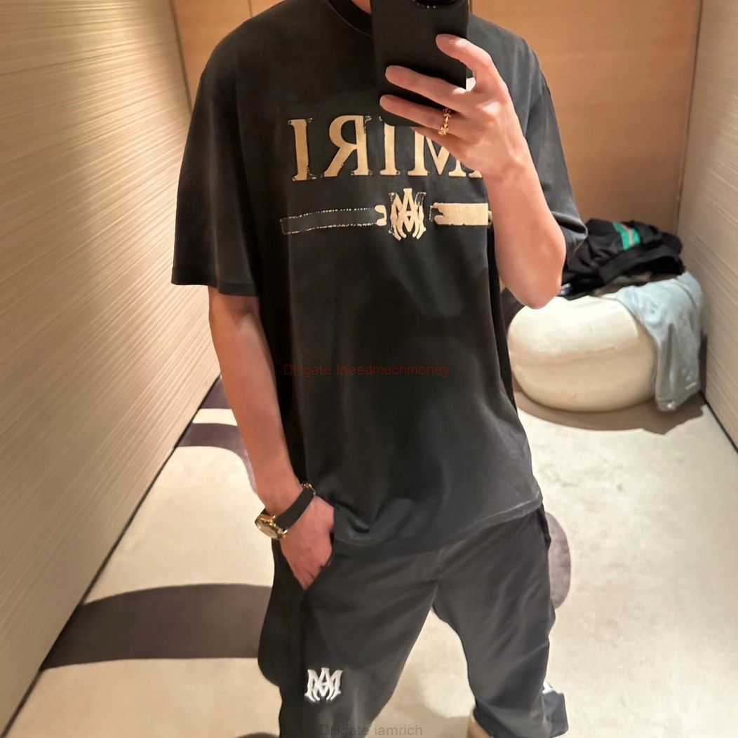 

Designer Fashion Clothing Amires Tees Am Tshirt 23ss Amies Vintage Flocked Letter Print American High Street Short Sleeved Mens Niche Trendy Brand Loose Casual Tshi, Beige