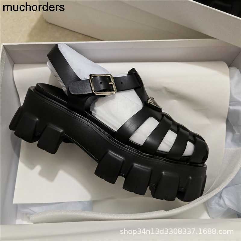 

Guangzhou 2023 Summer New Matsuke Thick Sole Gear Hollow Woven Bag Women's Triangle Roman Sandals, Black2