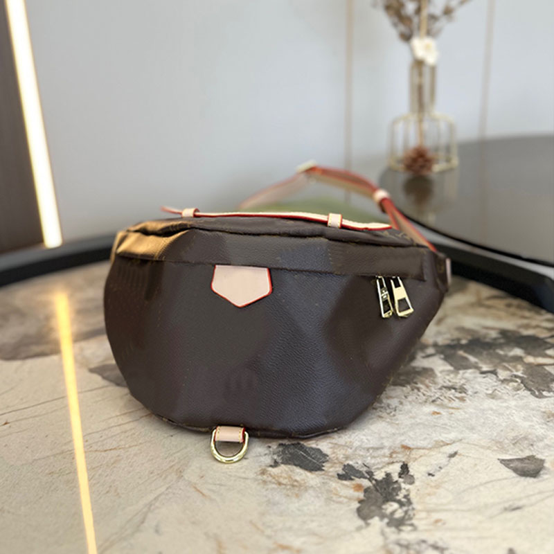 

Classic Plaid Waist Pack Chest Pack Shoulder Bag Women Handbag Letter Print Adjustable Leather Shoulder Strap Zipper Open High Quality Lady Clutch, Black