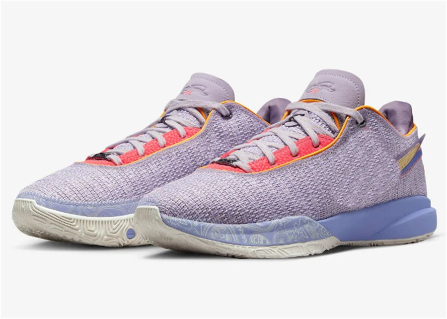 

designer Top basketball shoes Pink LeBrons XX 20 20s Barely Green for sale Hiking Footwear Sports Shoe Trainner Sneakers outdoor, Color 1