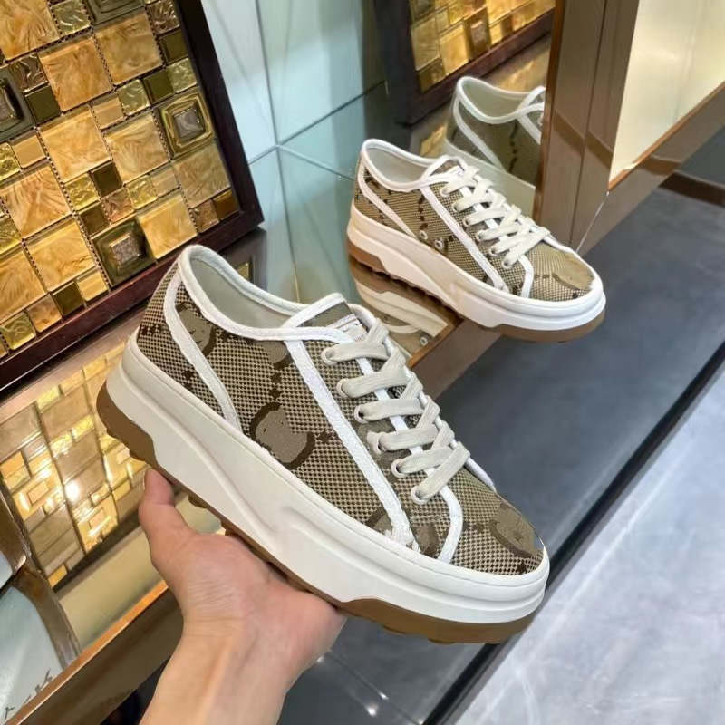 

Luxury tennis 1977 canvas shoes Luxurys design women's men's shoes Italy beige ebony rubber platform shoes thick-soled elastic cotton high and low top sports shoes 09