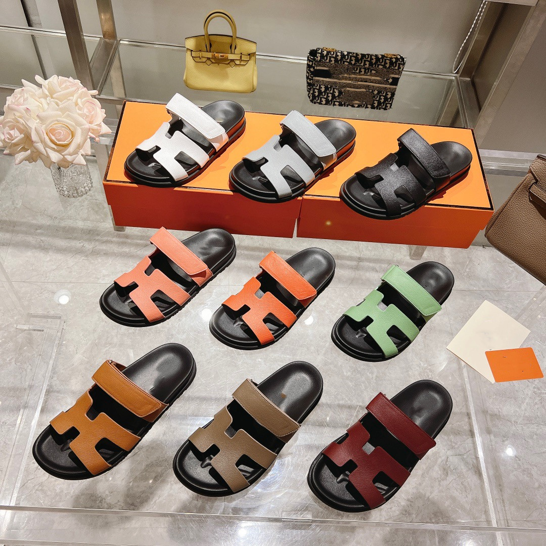 

Luxury designer famous brand Beach slippers leather ladies sandals summer flat shoes fashion beach women slippers 35-45, Color 14