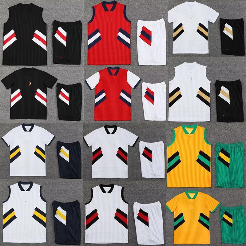

Retro ICONS Soccer Jerseys 1990 ICON Italia Casual kit VERRATTI CHIESA SAKA RASHFORD BAYERN Benzema Boca Flamengo River football Shirt and pants real, Gold