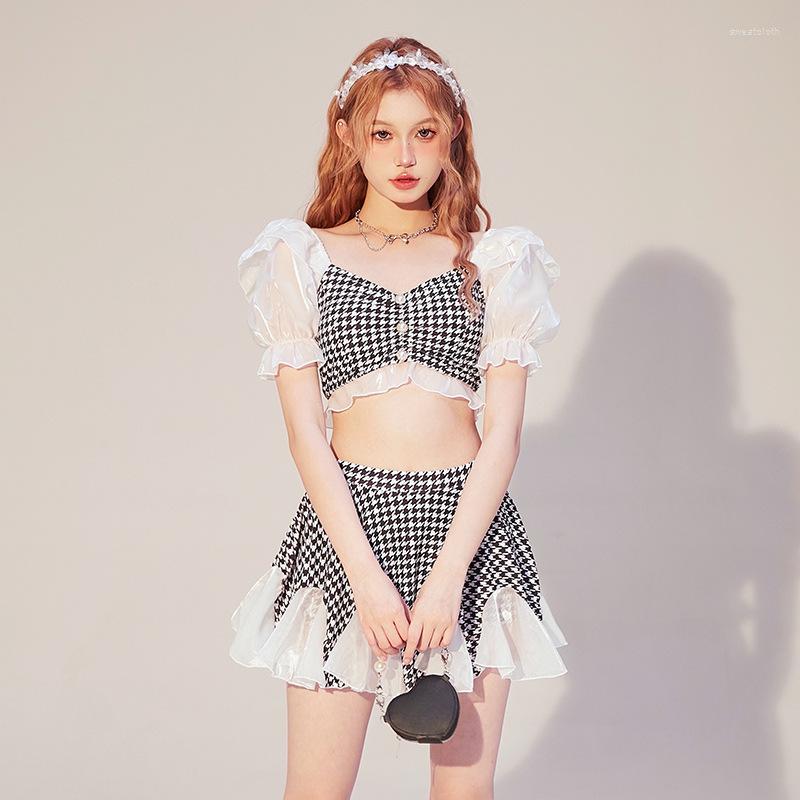 

Women's Swimwear Plaid Bikinis Set Ladies Korean 2023 Women's Split Swimsuit Fresh Sweet Back Straps Slim Waist Short Sleeve Bikini, Picture shown