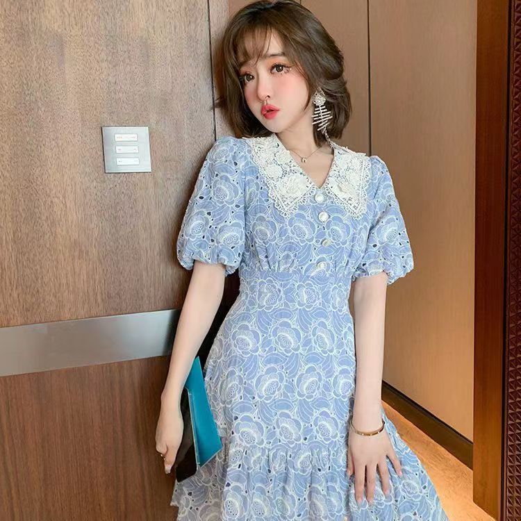 

2023 Summer New Light Luxury Dress with High Sense Hollow out Embroidery Small Fragrance Wind Covers the Body and Appears Slim and Small Skirt