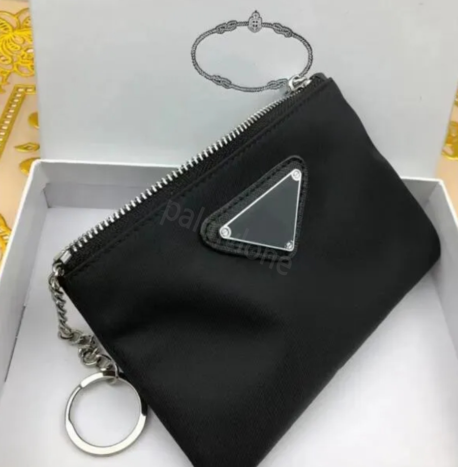 

p Keychains Lanyards Luxury Designer key chain Nylon Canvas pouch Men Women Mini Wallets Keychains Black Zip pocket purse Lover Keychains Card holders Keyring
