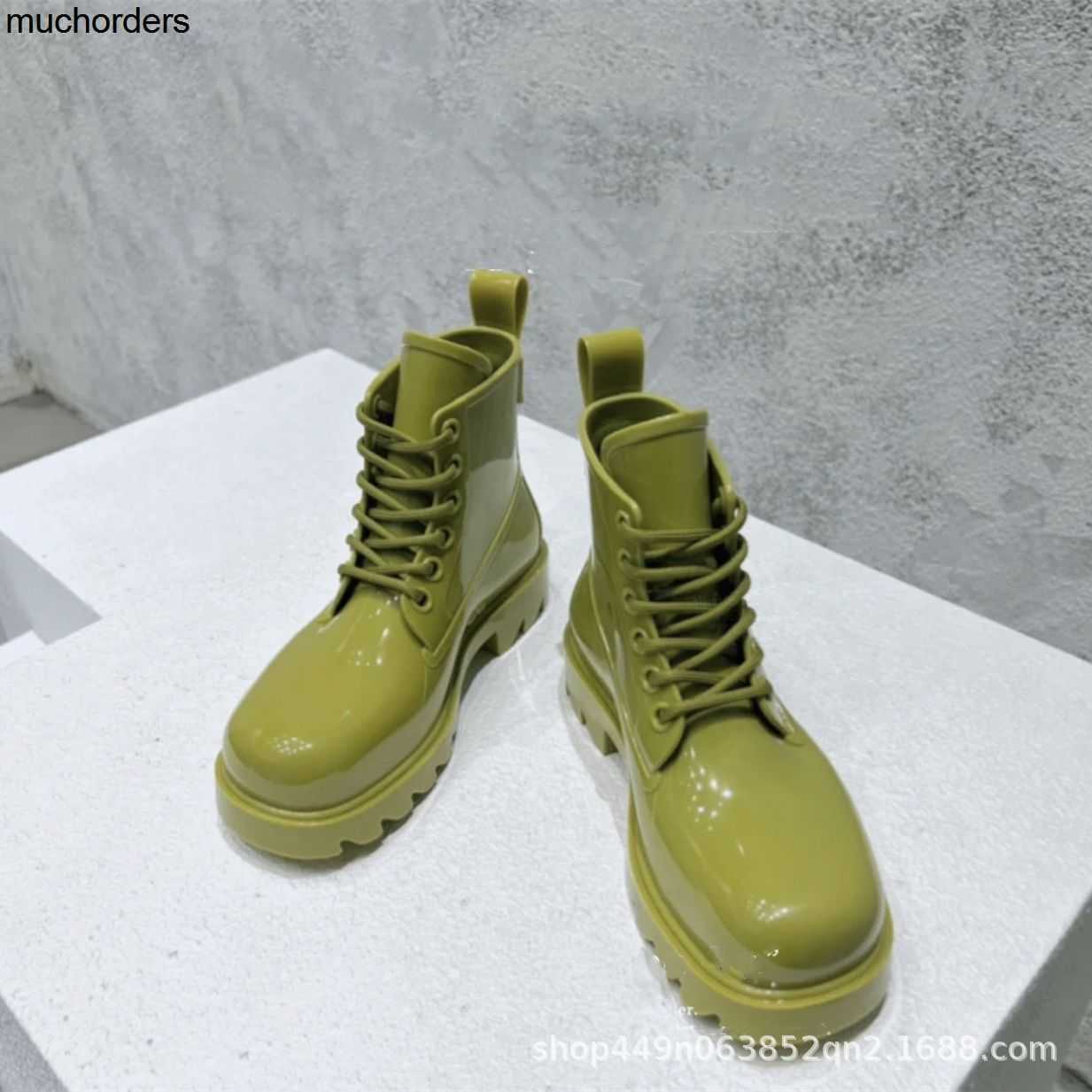 

B Family Strap Thick Sole Martin Boots 2023 Spring/Summer New Jelly Color Anti slip Women's Shoes Rain Shoes, Matcha color