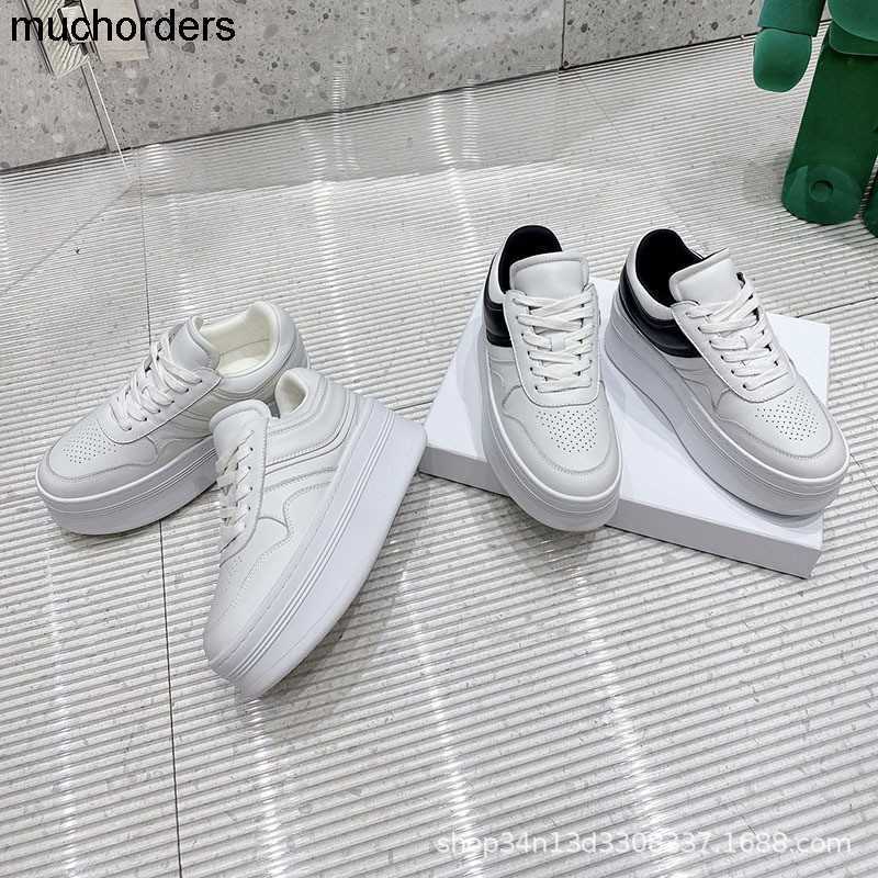 

High Edition 23 Summer Solid Color Low cut Natural Leather White Genuine Leather Casual Adhesive Shoes Round Toe Fashion Brand Thick Sole Shoes