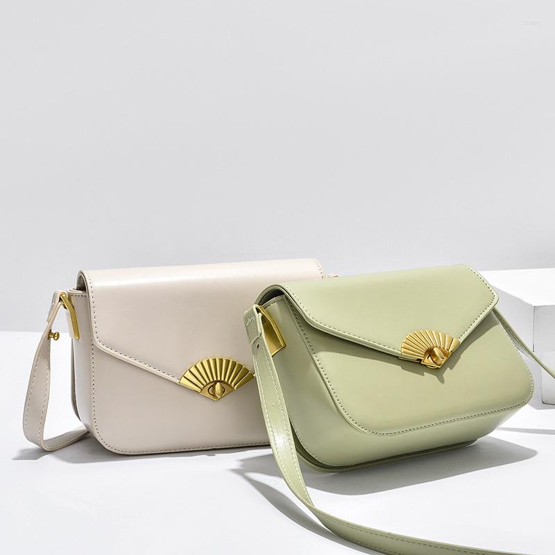 

Evening Bags Retro Fan-shaped Small Square Bag Womens Shoulder Messenger Niche Design Female Underarm Summer Beach Cute Lady, Photo color