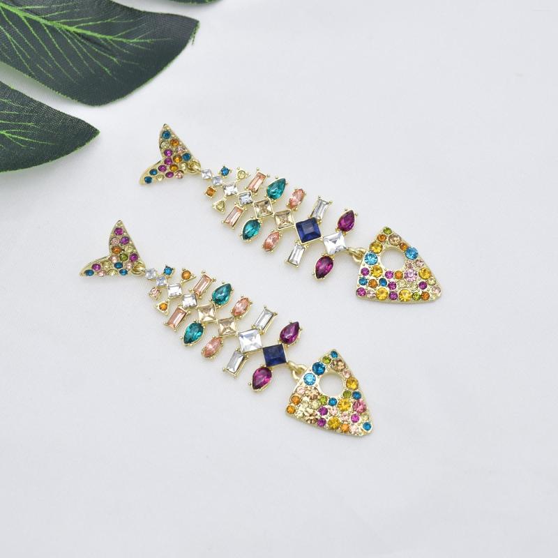 

Dangle Earrings Personality Creative Fish Bone Female Trend Carving Rhinestone Fashion Zircon Super Flash Tassel