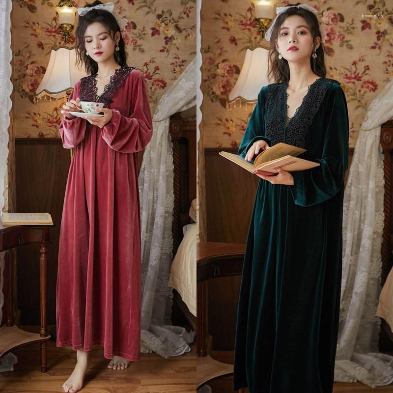 

Women's Sleepwear High Quality Victorian Style Velvet Night Women Dress Warm Pajamas Long Sleeve Winter Wear Plus Size Robe Pajama, Color3