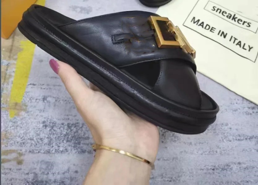 

High quality fashionable leather dress sandals luxury designer Lady Gentleman Colored Canvas Letter Anatomy Leather Slide 35-41, Pink
