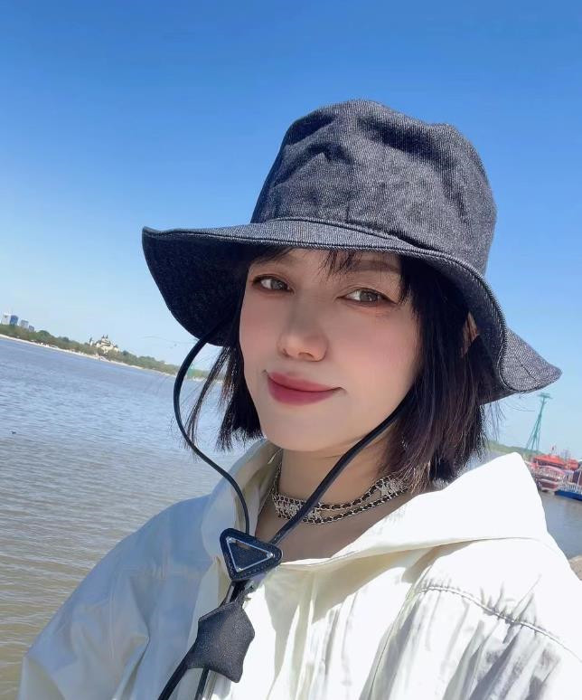 

Fashion Simple big name windproof fisherman's hat can storage basin hat UV protection visor hat female outdoor cornice hats, Aspic