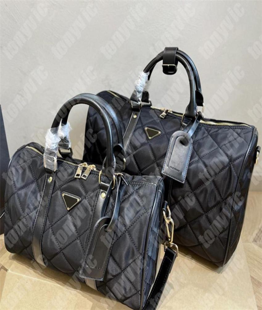 

Mens Designers Duffle Bags For Women Luxurys Designer Bags Large Capacity Handbag Brand Classic Buckle Luggage Travel Bags Outdoor1581287, Sky blue