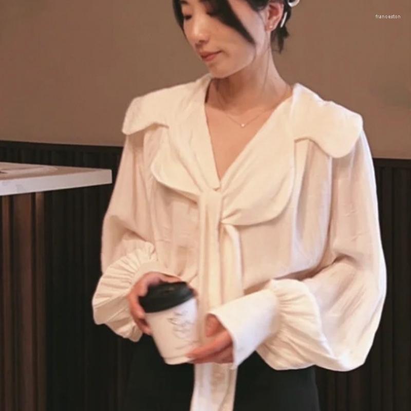 

Women' Blouses Women Shirt 2023 Spring And Summer V-neck White Irregular Long-sleeved