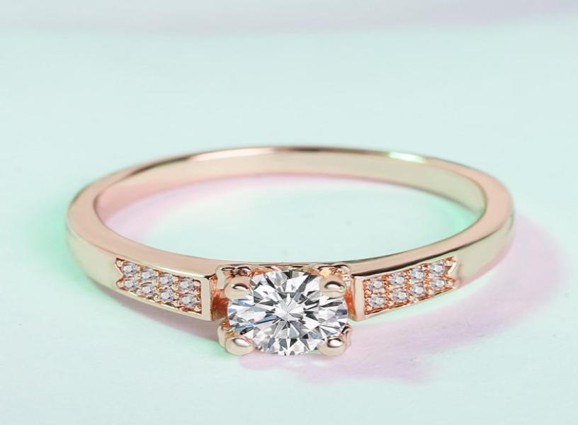 

FashionRose Gold Ring High Carbon Simulated Diamond Ring Fashion Female Ring3991781