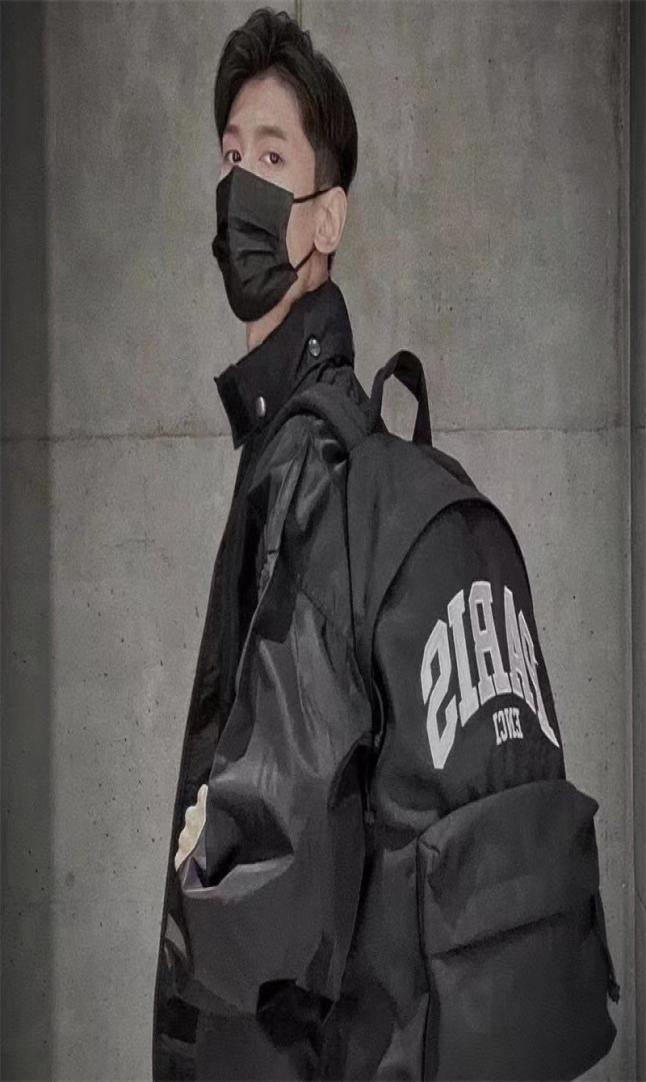 

Men Casual Backpack Big Letters NEW YORK Fashion Classic Schoolbags Mens Womens Luxury Designer Shoulder Bags PARIS6865021, Sky blue