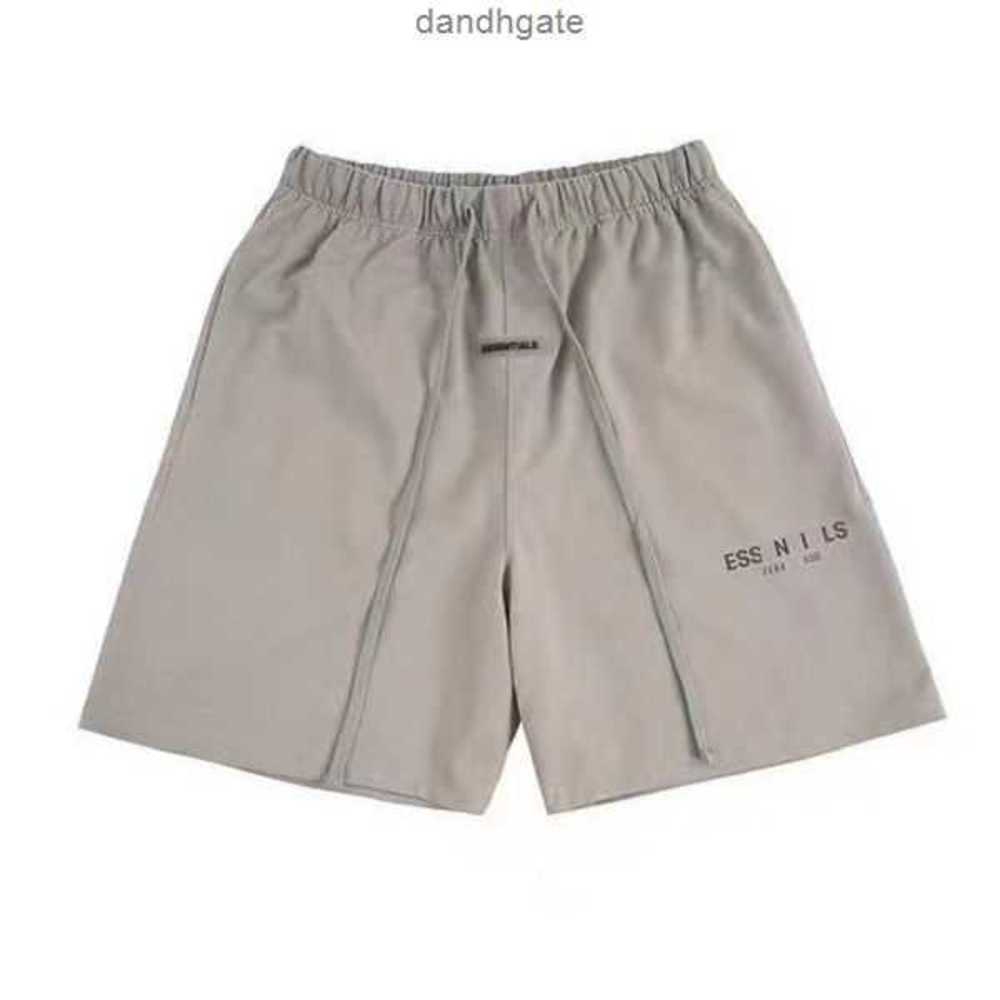 

Designer FOG High-Quality Men' And Women' Streetwear Shorts Fashion Draw Rope Reflective Knee Length Pants 6 Colors Optional wholesale high quality GJCO, Gray