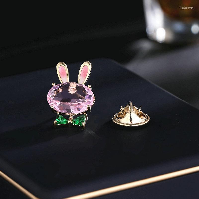 

Brooches Female Fashion Pink Crystal For Women Luxury Yellow Gold Color Zircon Alloy Animal Brooch Safety Pins