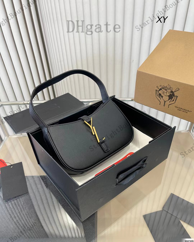 

2023 New Cleo Underarm Bag Shoulder Bags Handbags High Quality Crossbody bag Heart-shaped Decoration Tarpaulin Genuine Leather bags Wholesale, White