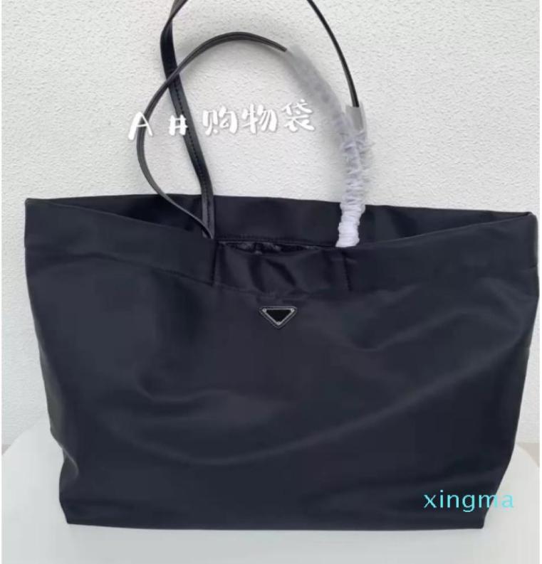 

2022 Ladies Large Brand Bag Shopping Bag High Quality Fashion Recycled Nylon Tote Shoulder Luxury Designer Handbag7035189, Black