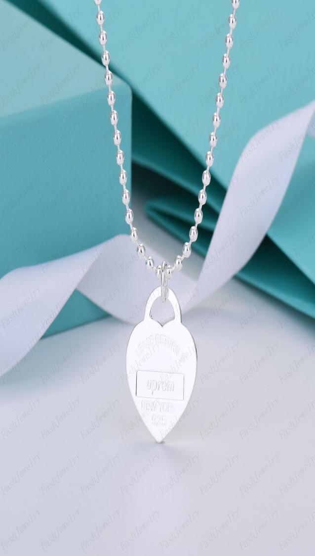 

2023 Designer key pendant necklace female stainless steel couple silver chain pendant neck luxury jewelry gift girlfriend accessor1970548