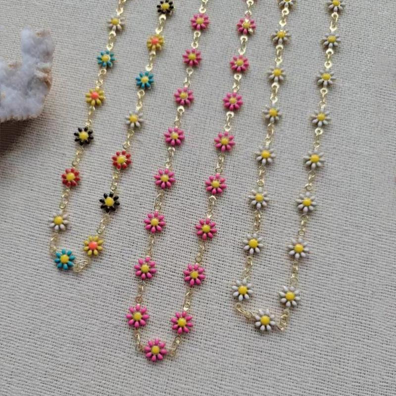 

Pendant Necklaces Korean Flower Daisy Clavicle Chain Necklace Women Cute Sweet Floral Drip Oil Choker Birthday Valentine's Day Gift