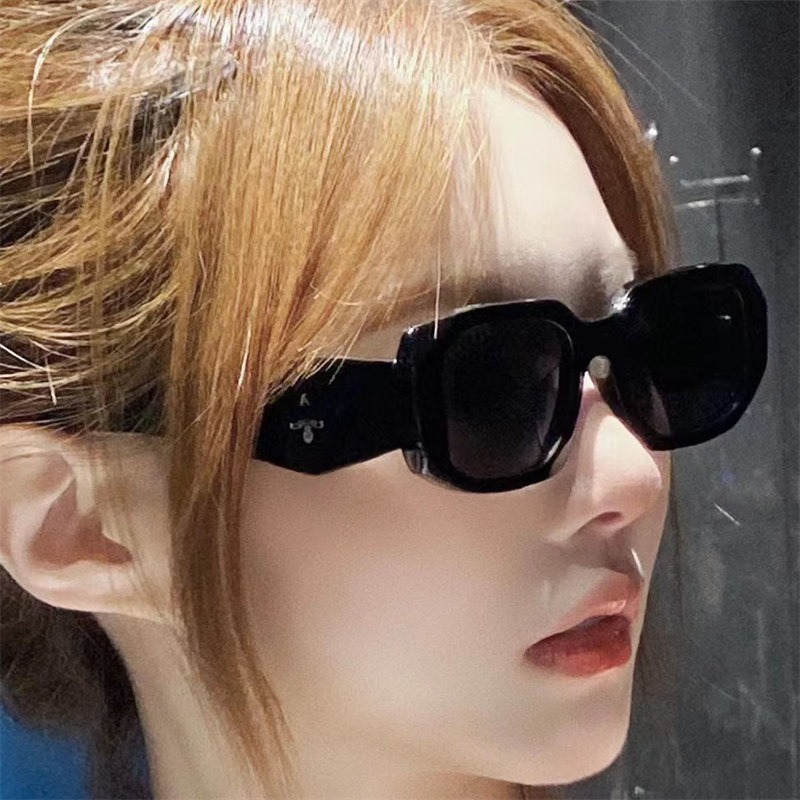 

new fashion female sunglasses classic sqaure eyeglasses luxury designer mens Symbole sun glasses 6 colors women p eyewear sunglass