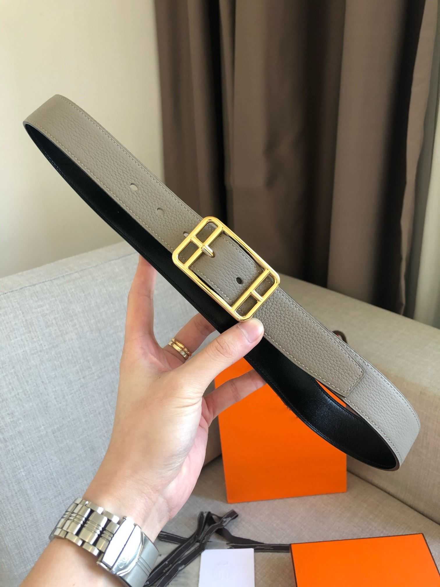 

Designer Men's and Women's Belts New Metal H-Letter H-shaped Buckle H-Home Love Horse Double sided Cowhide Lovers Belt