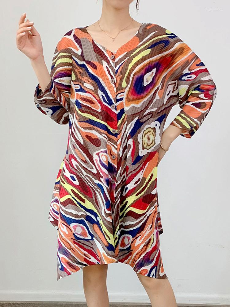 

Women's Jackets Miyake Multicoloured Abstract Fashion Design Womenversatile Style Summer Pleated Clothing Seventh Sleeve Single-breasted, Khaki